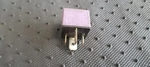 Renault Scenic I Other relay 12V50A03525 12V50A03.525