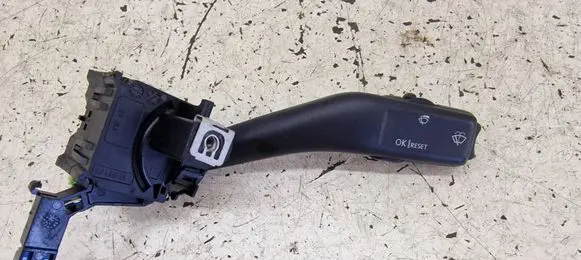 Volkswagen Jetta V Wiper control stalk 1K0953519C