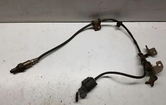 Mazda 3 II Lambda probe sensor R2AJ07L214370