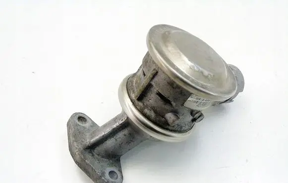 BMW 6 E63 E64 EGR valve 7508273