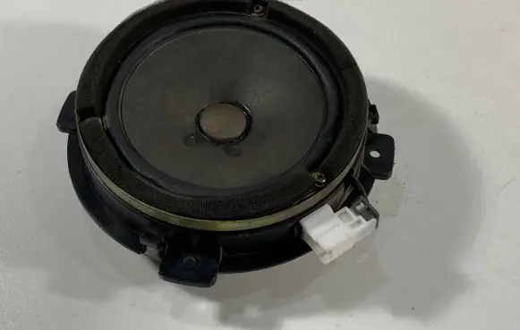 Hyundai Getz Front door speaker 963201C500