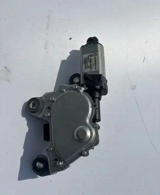 Skoda Octavia Mk2 (1Z) Rear window wiper motor 1Z9955711C 100917JAB1A0328 443122336017