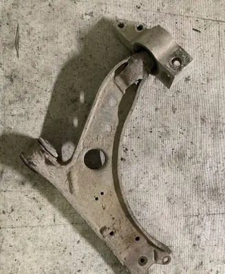 Volkswagen Caddy Front lower control arm/wishbone