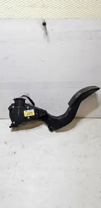 Audi A4 S4 B7 8E 8H Accelerator throttle pedal 8E1723523G 6PV00837506