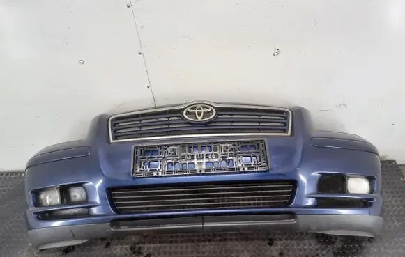 Toyota Avensis T250 Front bumper 