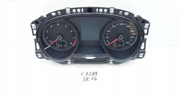 Volkswagen Golf VII Speedometer (instrument cluster) 5G1920740D
