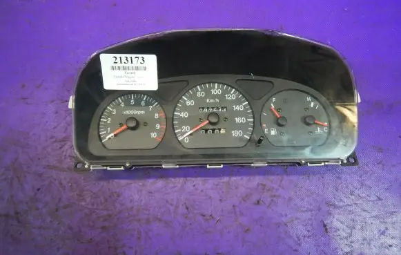 Speedometer (instrument cluster)