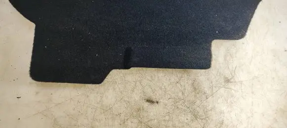 Trunk/boot lower side trim panel