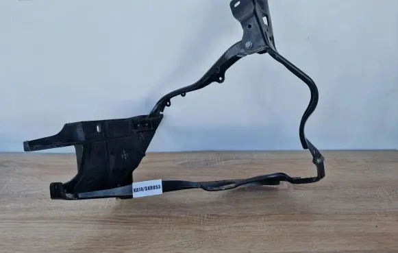 Mercedes-Benz E W212 Headlight/headlamp mounting bracket 212620030