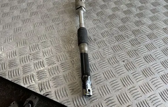 BMW 7 E65 E66 Steering column universal joint