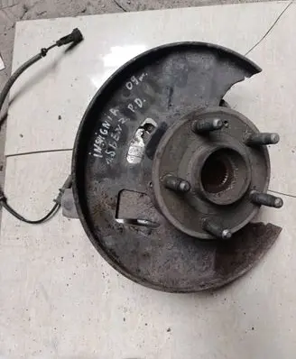 Opel Insignia A Front wheel hub