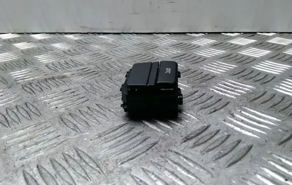 BMW 5 E60 E61 DTC switch 6131913788204 502231