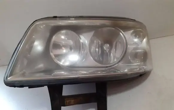 Volkswagen Multivan T5 Headlight/headlamp 7H1941015T 0301195201