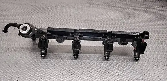 Volkswagen Golf IV Fuel injectors set 036133319AA 036031G
