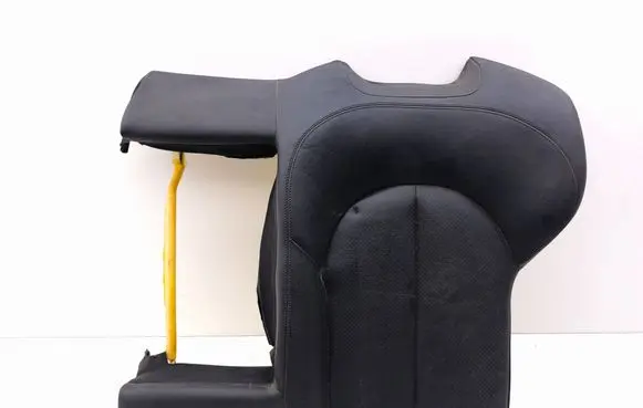Rear seat
