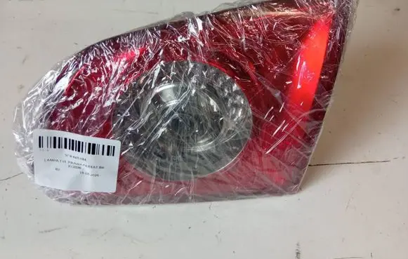 Volkswagen PASSAT B6 Tailgate rear/tail lights 3C9945094