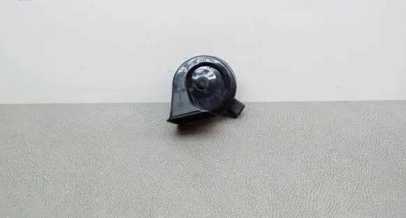 BMW 5 F10 F11 Horn signal CH2143