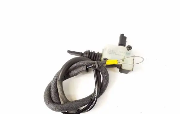 Jeep Grand Cherokee Fuel tank cap lock 