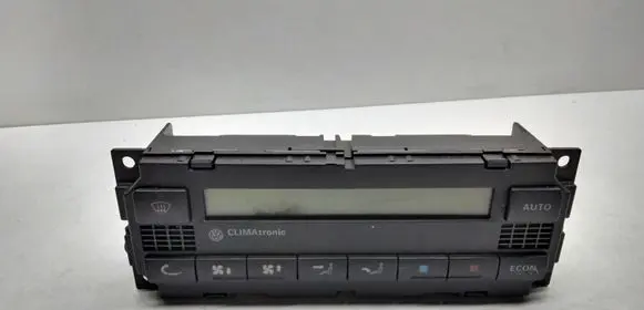 Volkswagen PASSAT B5 Climate control unit