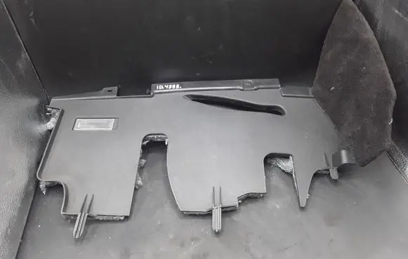 Land Rover Range Rover Sport L320 Dashboard lower bottom trim panel FBS500610XXX