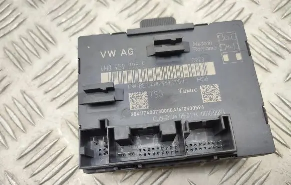 Audi A8 S8 D4 4H Door control unit/module 4H0959795E