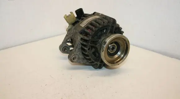 Ford Focus Generator/alternator 4M5T10300LC MS1012100921