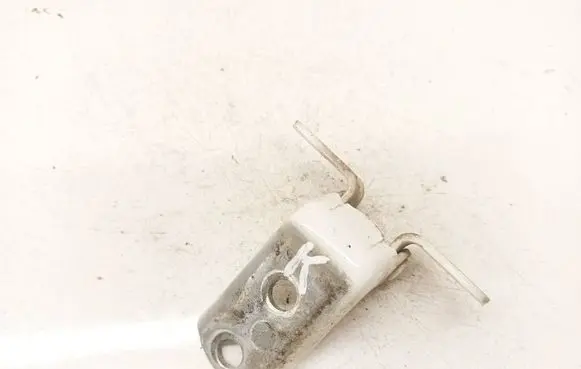 Toyota RAV 4 (XA30) Front door upper hinge 