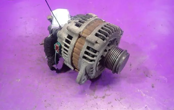 Opel Meriva A Generator/alternator 