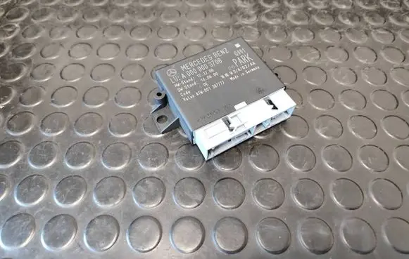 Mercedes-Benz CLA C117 X117 W117 Parking PDC control unit/module A0009003706