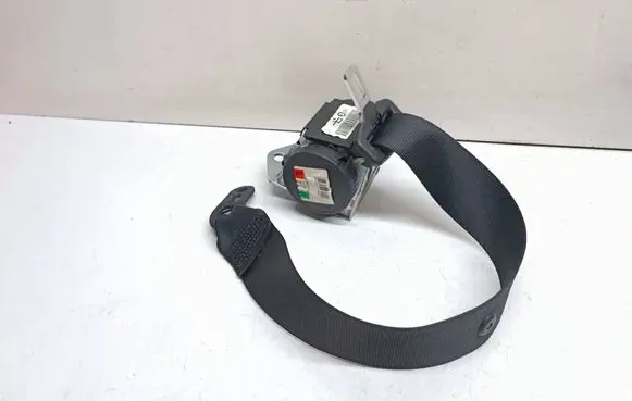 BMW 3 E92 E93 Rear seatbelt 9128866