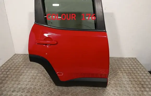 Jeep Renegade Rear door 