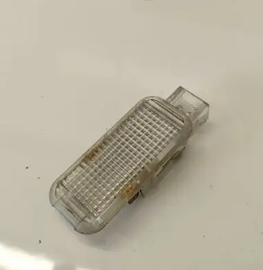 Audi A4 S4 B7 8E 8H Other interior light 4B0947415