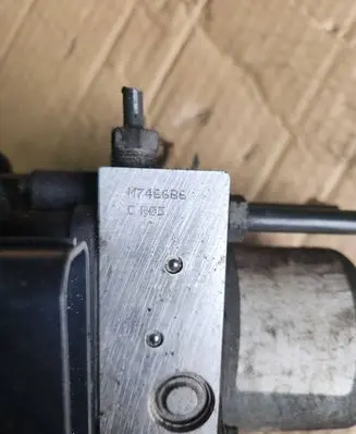 Renault Master III ABS Pump 2265106516
