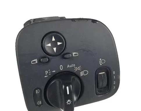 Mercedes-Benz C W203 Light switch A2035450604