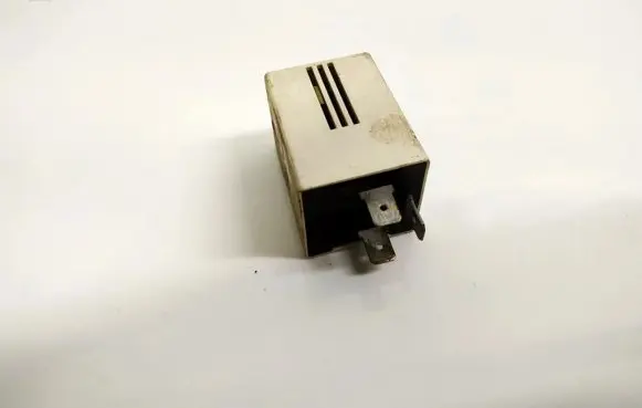 Audi A6 S6 C5 4B Other relay AVVACP3