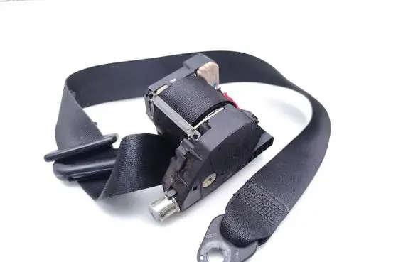Smart ForTwo I Front seatbelt 00493964 33028136