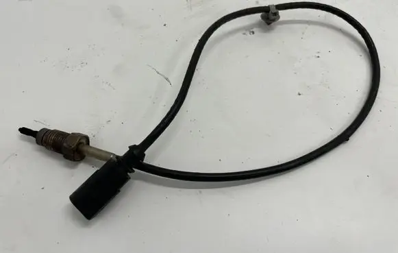 Audi A4 S4 B8 8K Exhaust gas temperature sensor 03L906088BE