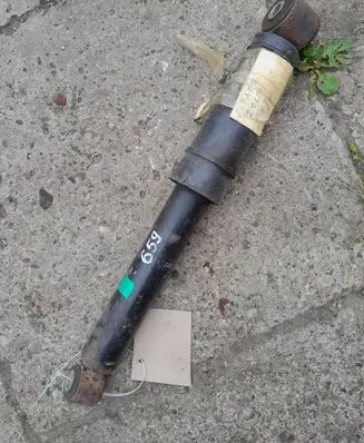 Opel Vivaro Rear shock absorber/damper 8200726567