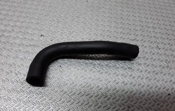 Breather/breather pipe/hose