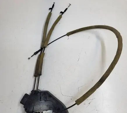 Nissan Leaf I (ZE0) Rear door lock 825013NF0A