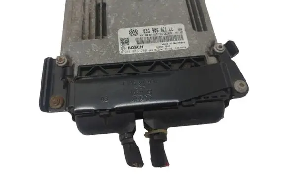 Skoda Octavia Mk2 (1Z) Engine control unit/module 03G906021LL 03G906021AN 0281013280