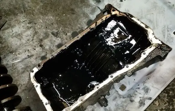 Audi A4 S4 B6 8E 8H Oil sump 06B103603AK