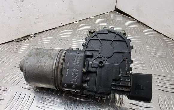 Alfa Romeo GT Wiper motor 0390241514