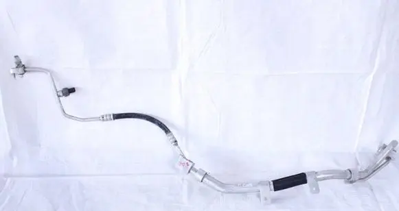 BMW X7 G07 Air conditioning (A/C) pipe/hose 6813584 20216810 114033