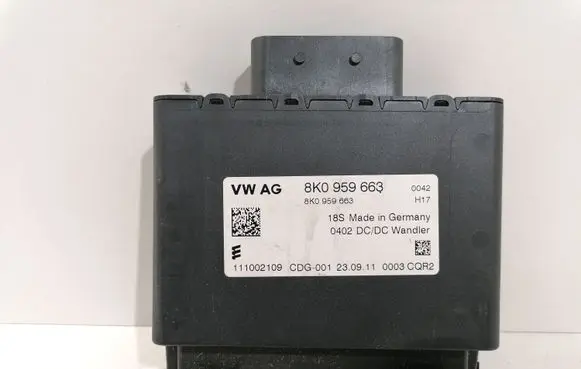 Audi A6 S6 C7 4G Power management control unit 8K0959663 111002109