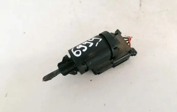 Seat Altea Brake pedal sensor switch 3b0945511a 19322007
