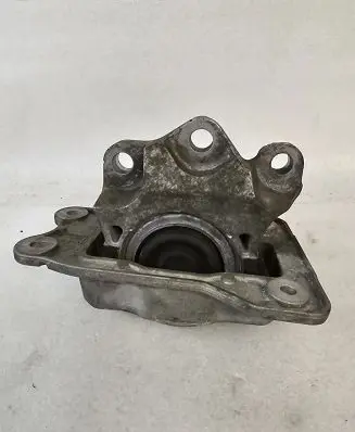 Volvo XC60 Engine mount bracket 32255204