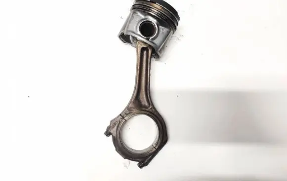Audi A4 S4 B6 8E 8H Piston with connecting rod