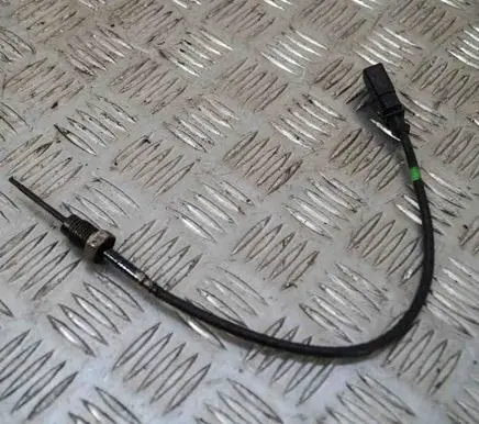 Audi A4 S4 B8 8K Oil temperature sensor 03L906088FH