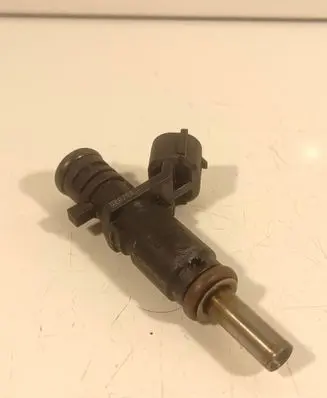 Mini One - Cooper Coupe R56 Fuel injector 7528176 8036P04412